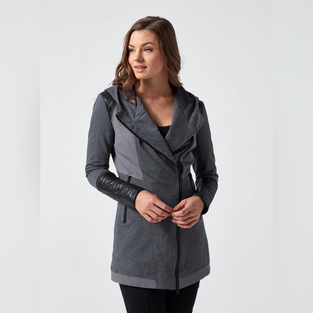 Blanc Noir Traveler Jacket- Charcoal